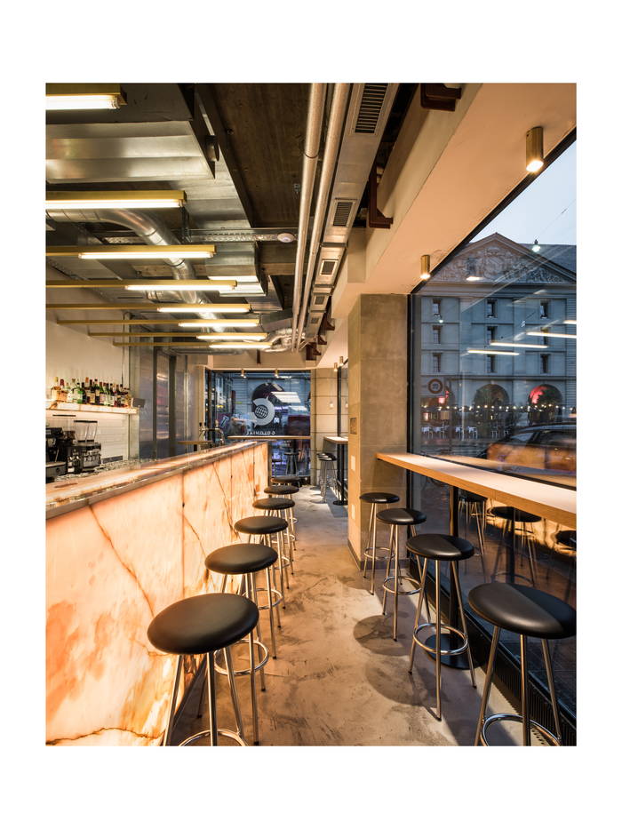 f160_colonial-bar-bern_007.jpg