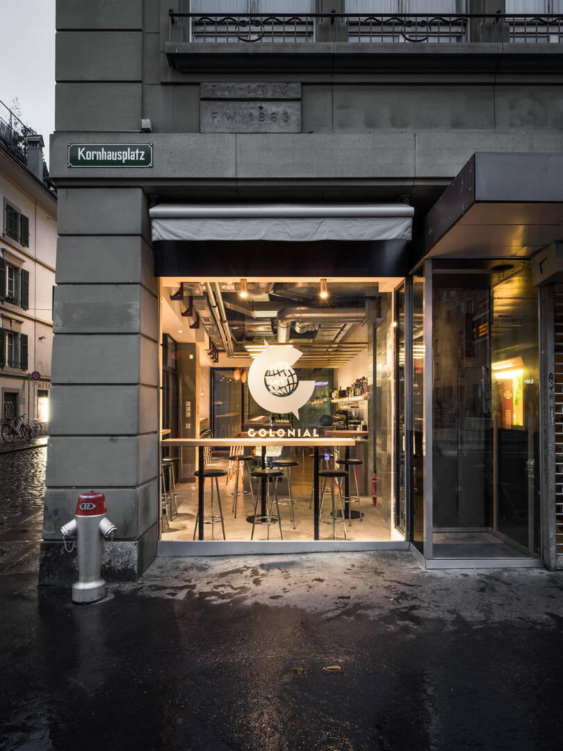 f160_colonial-bar-bern_001.jpg